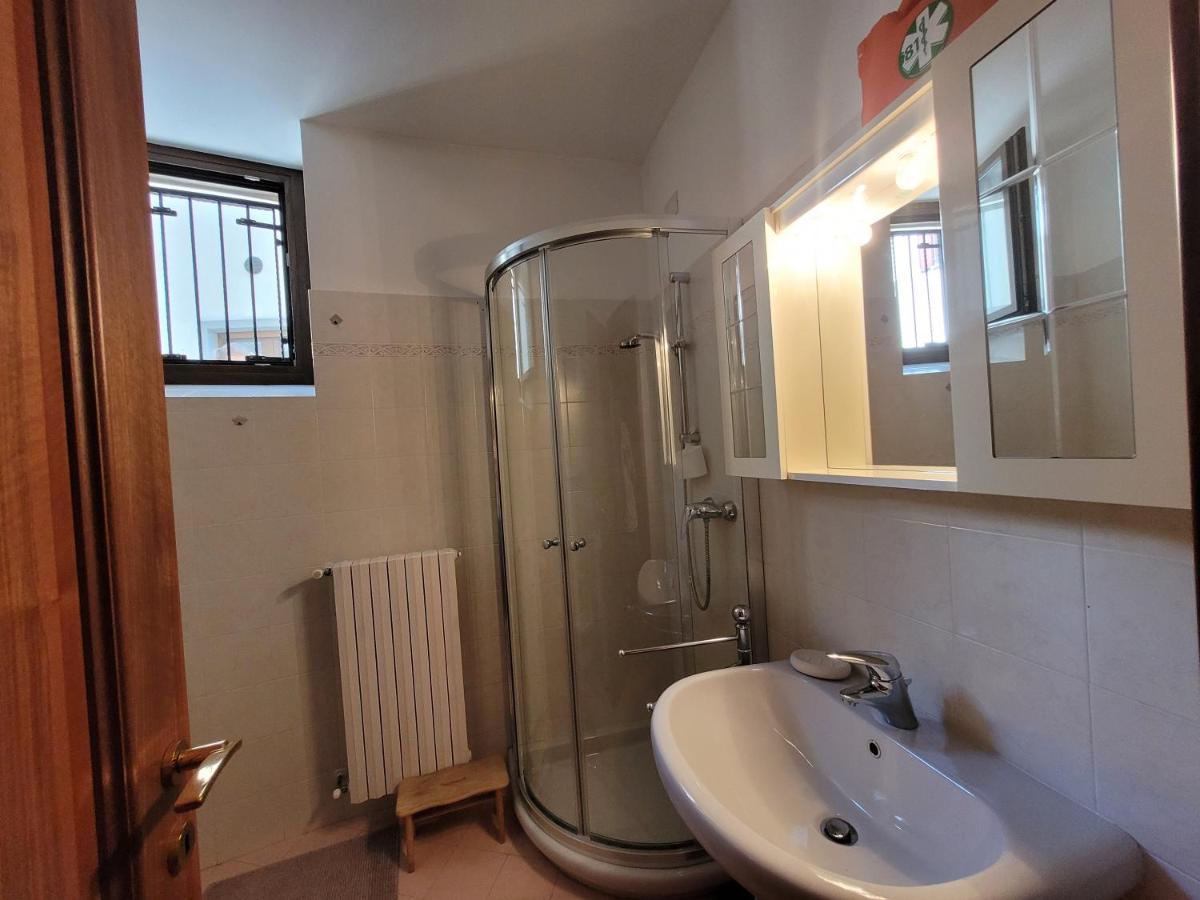 La Casa Sull' Altopiano Mountain Lake Iseo Hospitality Bossico Exterior foto