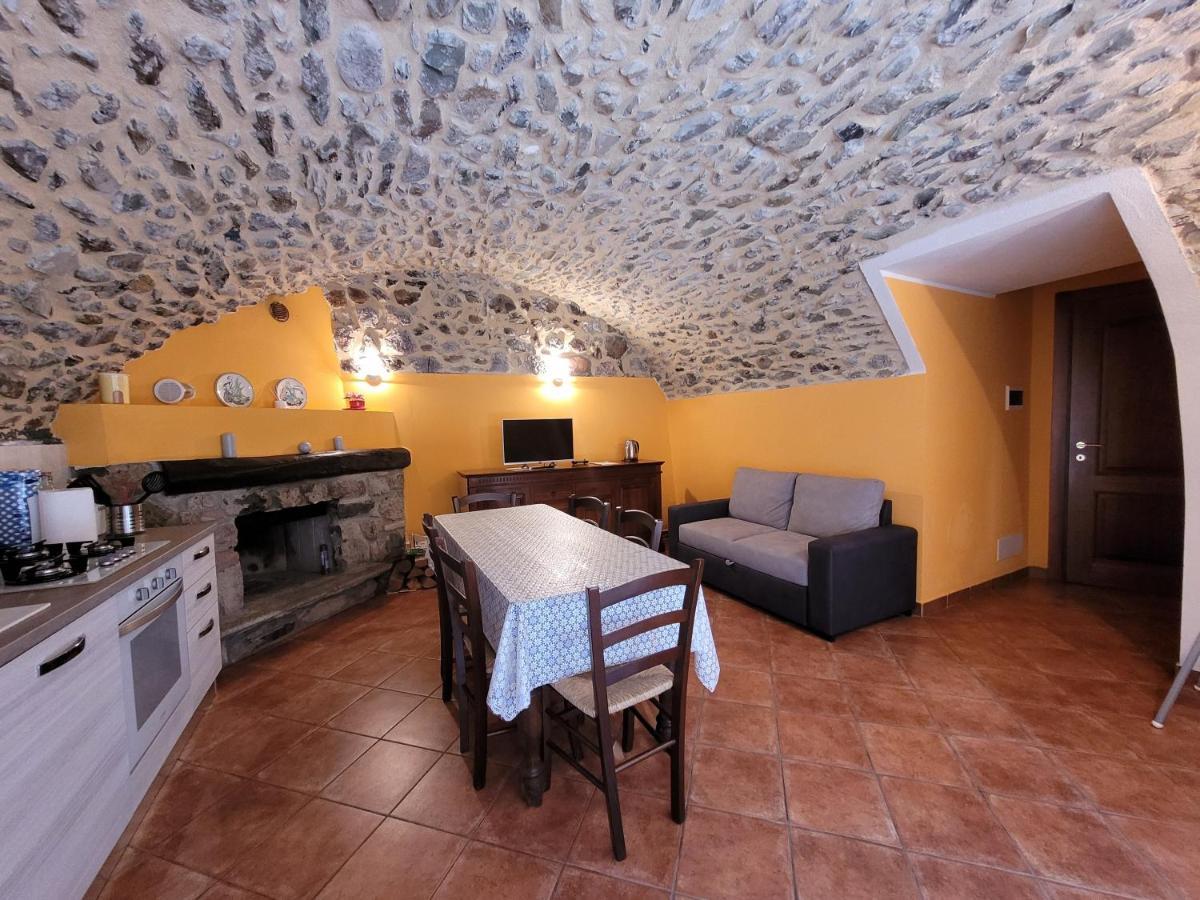 La Casa Sull' Altopiano Mountain Lake Iseo Hospitality Bossico Exterior foto